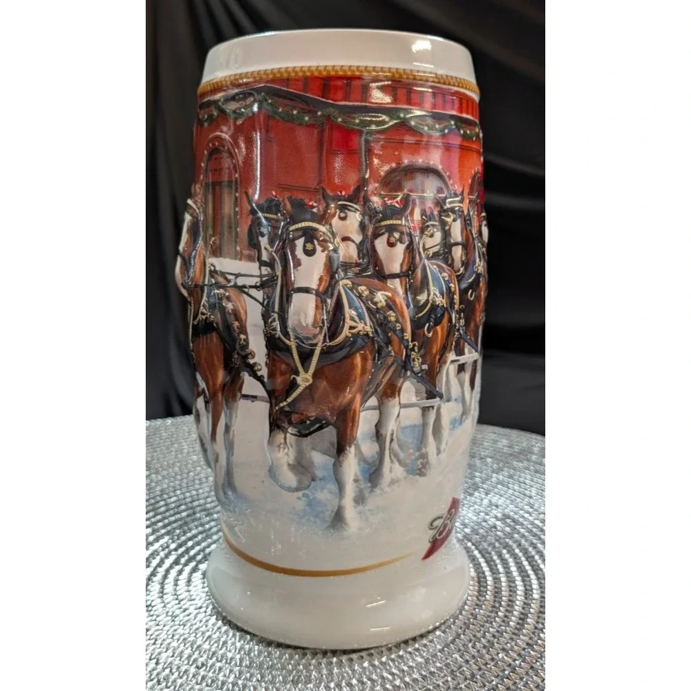Budweiser 2006 Bud Holiday Stein Christmas Beer Mug Series Tradition CS670 NoBox